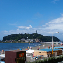 江ノ島の背景